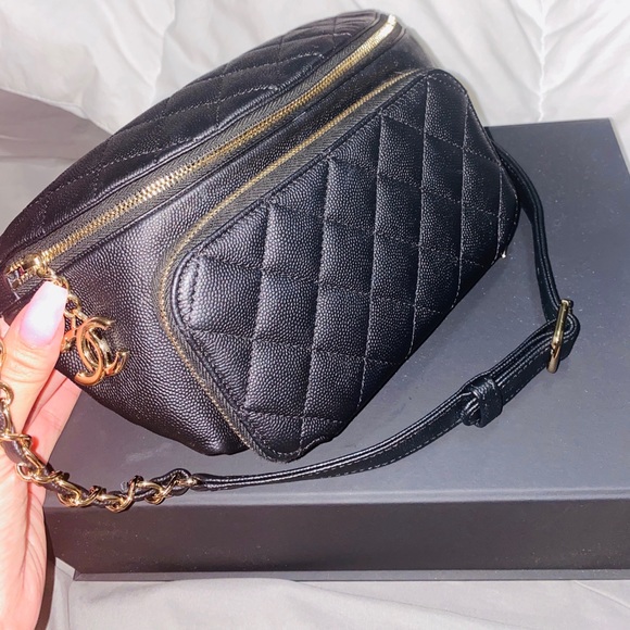 CHANEL Handbags - NWOT chanel affinity belt bag